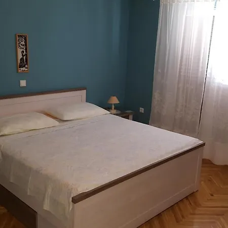 Apartment Filip Omis